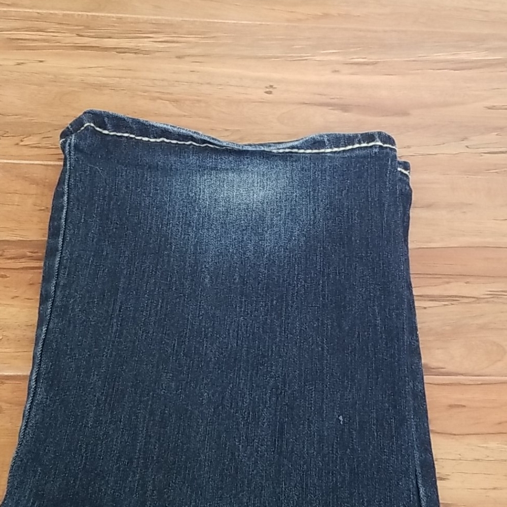 Jeans - Picture 2 of 4